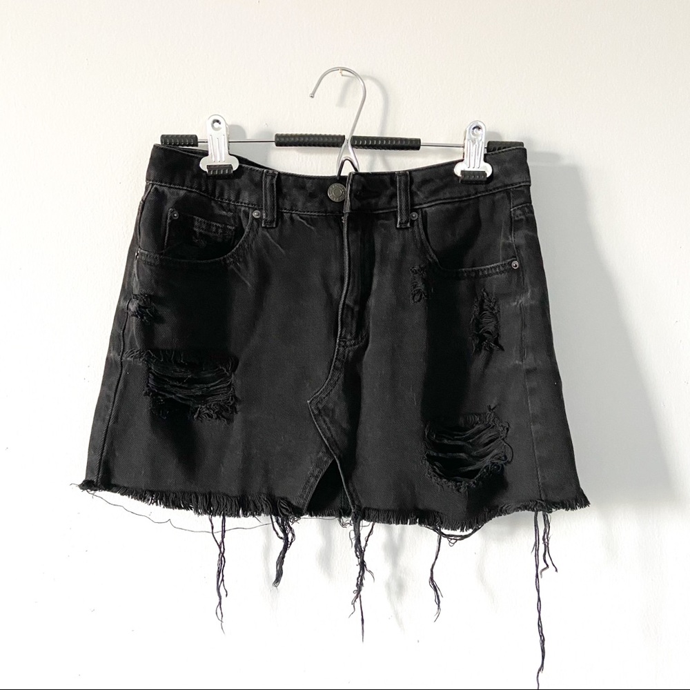 GARAGE DISTRESSED DENIM SKIRT